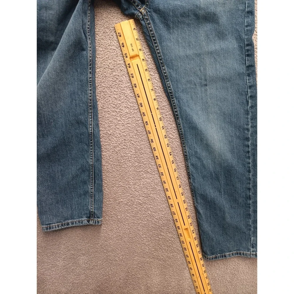 Levi's 505 Regular Fit Men's W34 L29 Blue Medium Wash Straight Leg Denim Jeans
